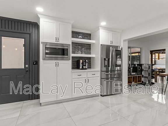 2nd image of 3938 E Cheery Lynn Rd