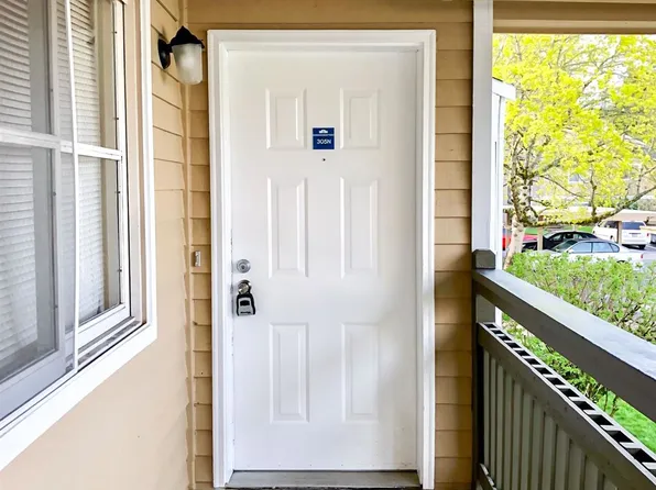 5300 Harbour Pointe Blvd Unit 305N, Mukilteo, WA 98275