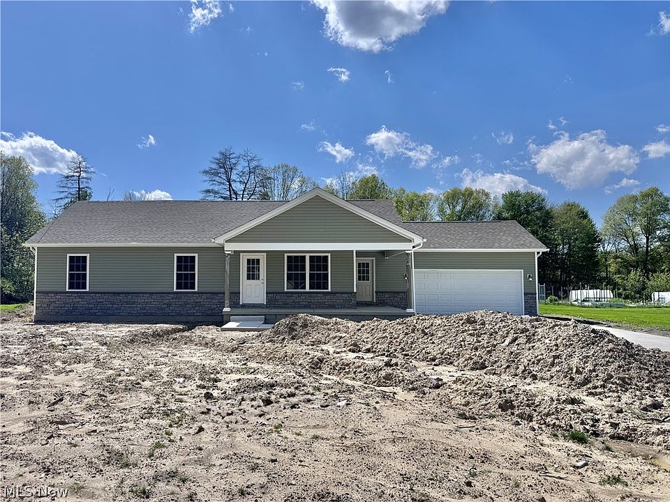 1st image of 406 S Raccoon Rd