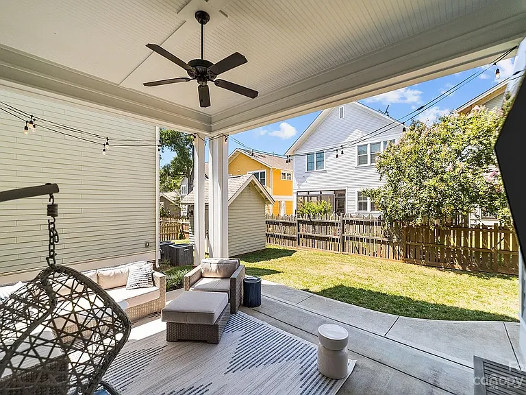 412 Eli St — Photo 21