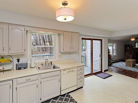 2nd image of 14 Pinehurst Dr
