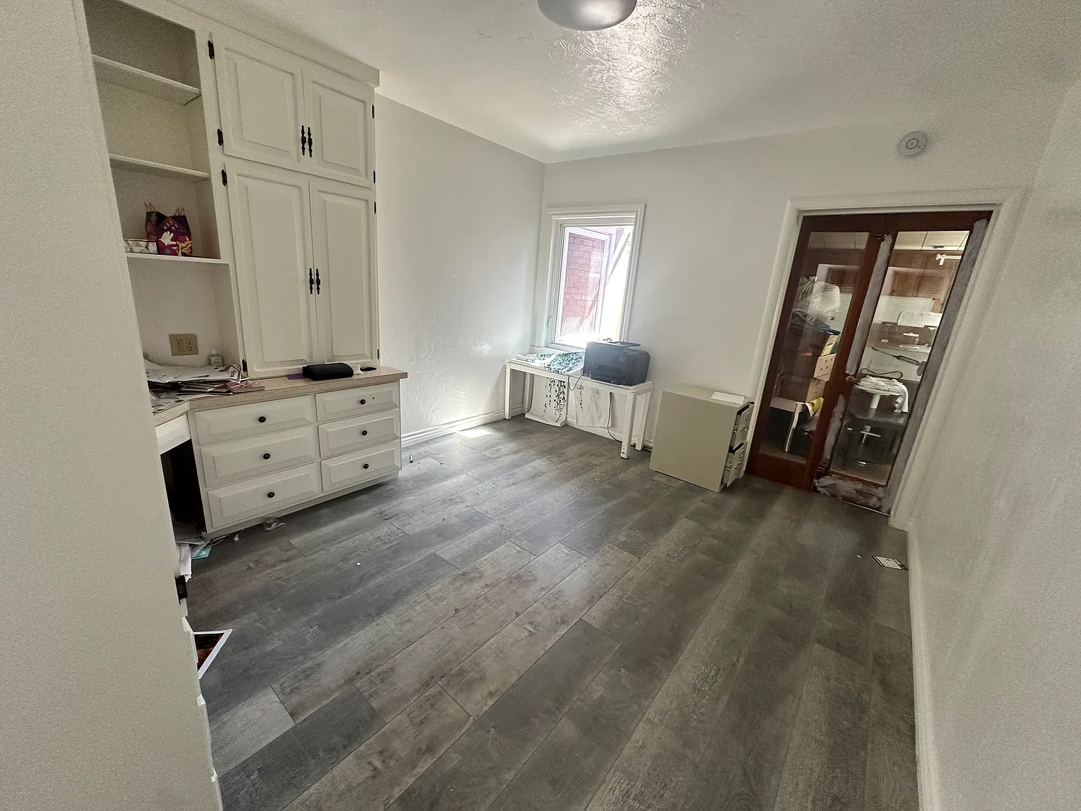 4 bed, 8200 sqft, $5,800 — Photo 4