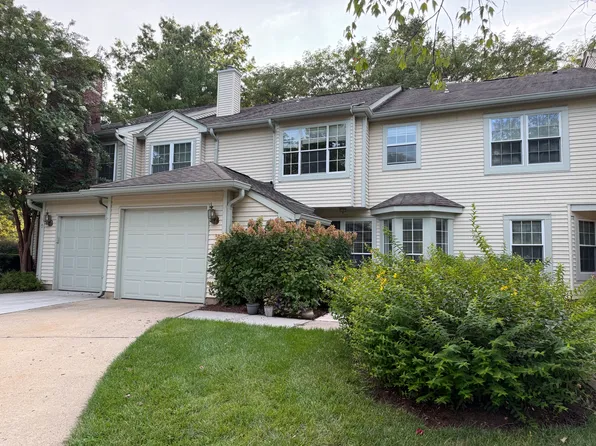 4 Kensington Ct, Princeton, NJ 08540