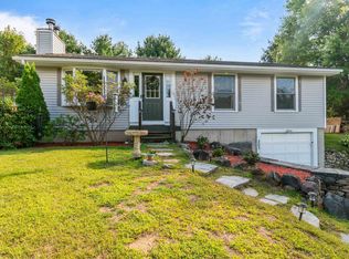 503 Fairfield Rd, East Fairfield, VT 05448