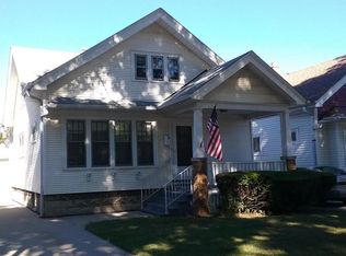 1379 N 59th St, Milwaukee, WI 53208