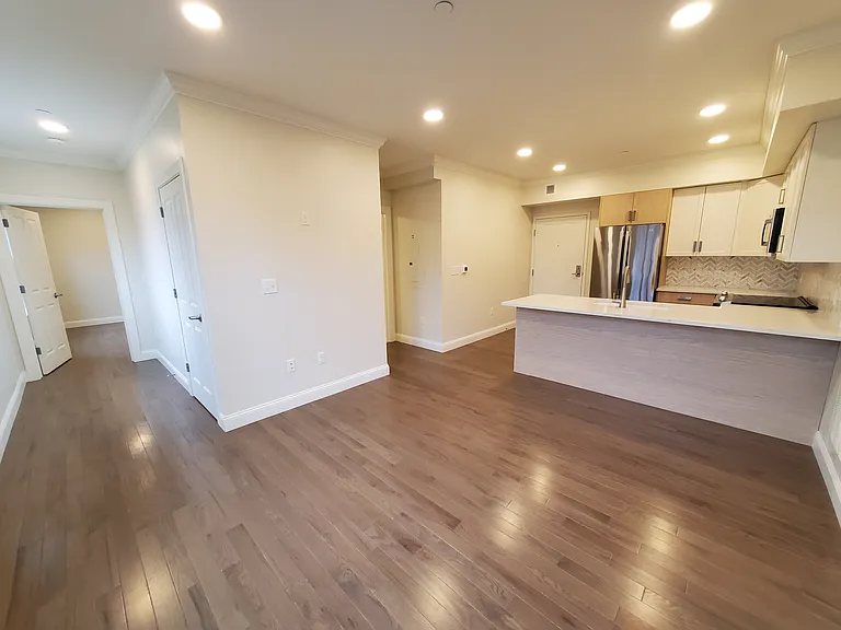 39 Herrick Rd #204 — Photo 4