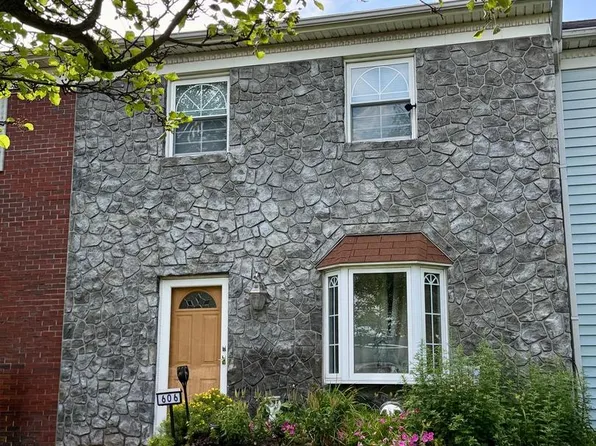 606 N Valley Forge Rd, Lansdale, PA 19446