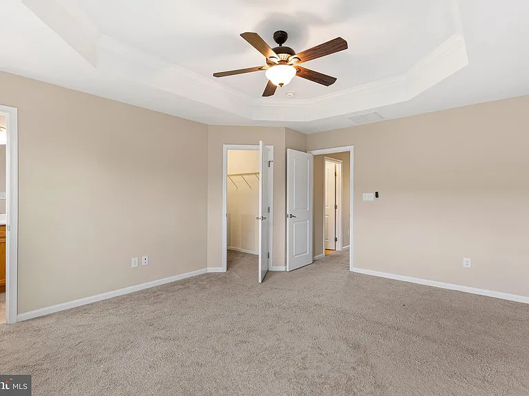 1220 Carrick Ct — Photo 13