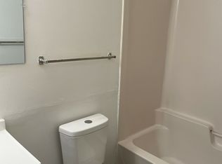 Hillsdale Apartments, Topeka, KS 66604