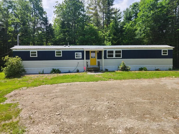 37 Wings Mills Road, Readfield, ME 04355