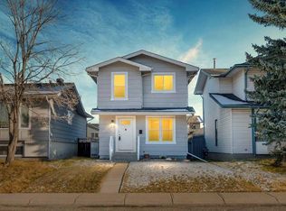 73 W Sunvale Cres SE, Calgary, AB T2X2R9