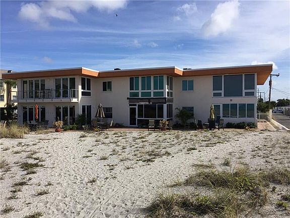 5th image of 1329 Tarpon Center Dr APT 1