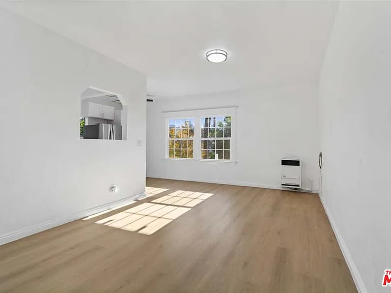 1125 S Lake St #3 — Photo 7