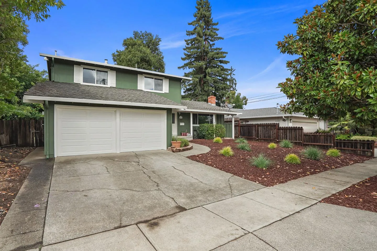 2510 Redwood Rd - 4bd/3ba, 1,829 sqft - in Napa, CA