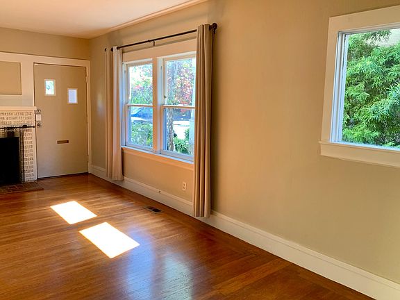 Living room, side windows
