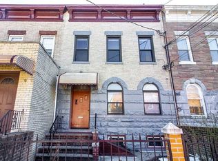 1440 30th Rd, Astoria, NY 11102