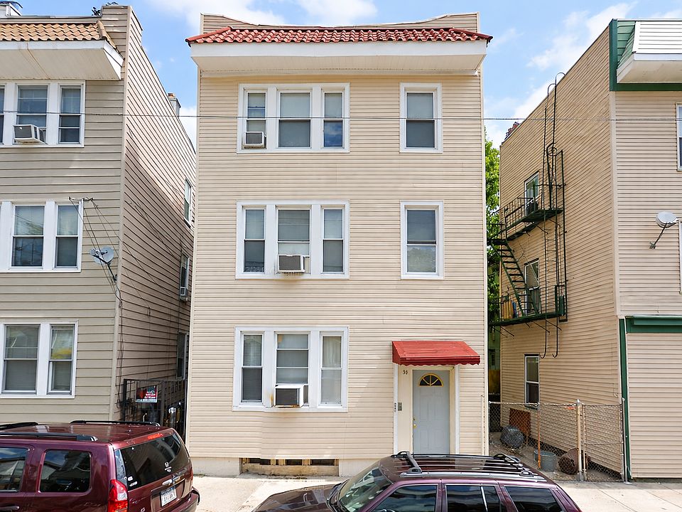 1st image of 35 Coeyman St Floor 2