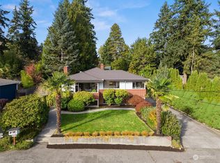 3616 SW 112th St, Seattle, WA 98146