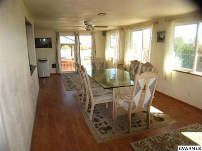4th image of 1311 W Calle De La Plz