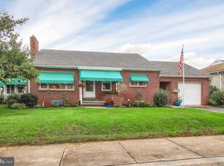 122 Fairview Ave, Dover, PA 17315