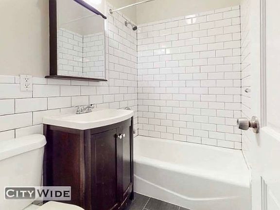 5th image of 545 E 12th St #2F