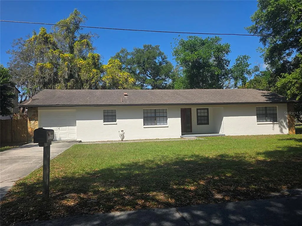 Building Photo - 10410 N Ojus Dr