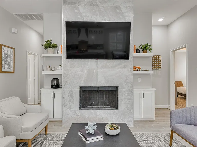 8206 Chesham Dr — Photo 7
