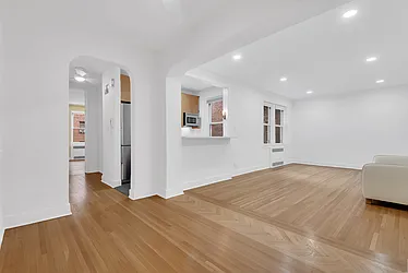 76-15 35th Avenue