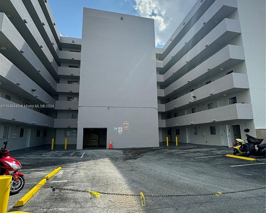 2nd image of 6060 W 21st Ct APT 508