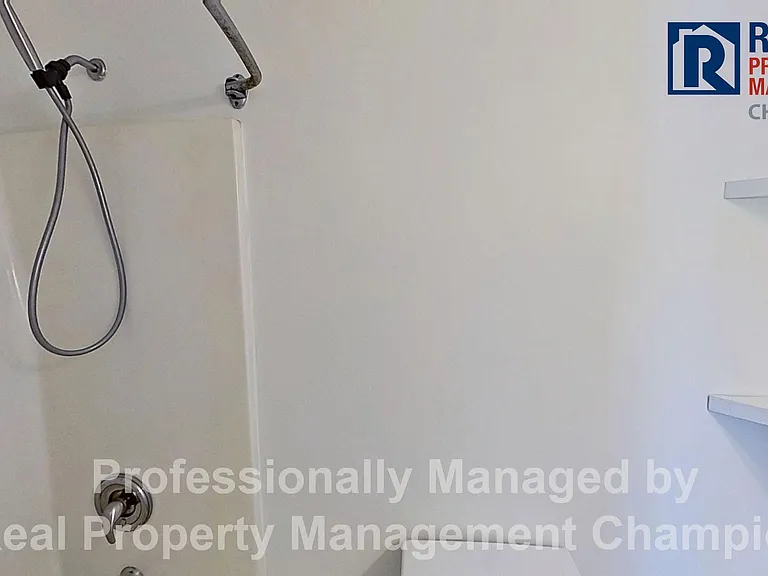 704 Bent Twig Ct — Photo 13