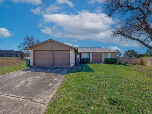 710 Melbourne Dr, Arlington, TX 76012