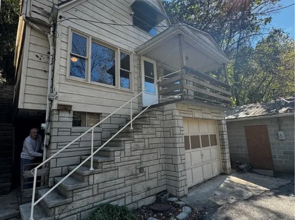 138 Cassick St, Logan, WV 25601