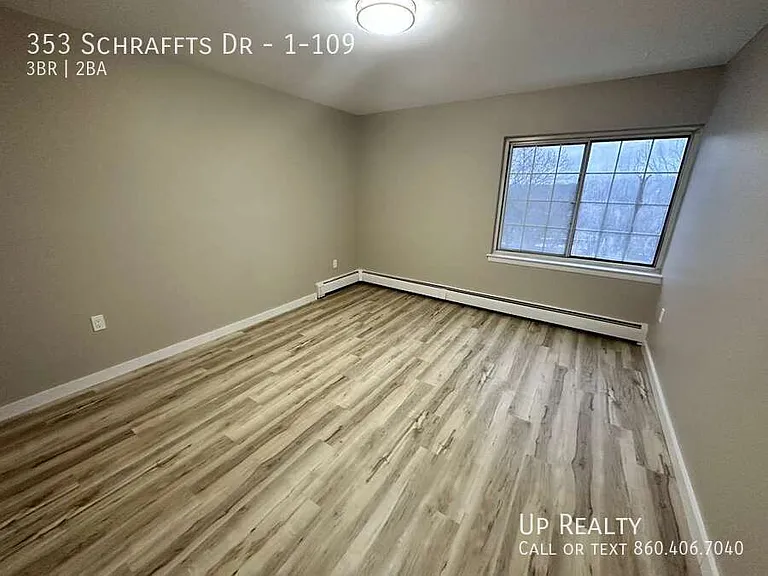 353 Schraffts Dr #1-109 — Photo 3