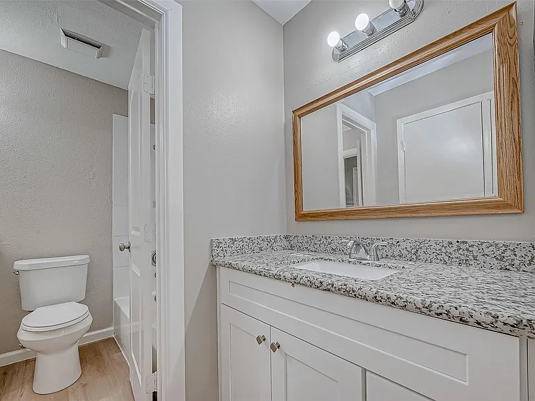 7315 Housman St — Photo 42