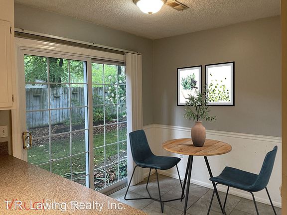 5th image of 9632 Covedale Dr