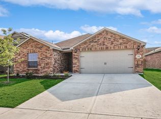 144 Bandana Cir, Newark, TX 76071