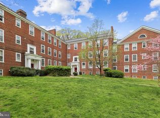 3460 39th St NW APT C681, Washington, DC 20016