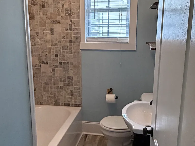 23 McAdoo Ave — Photo 24