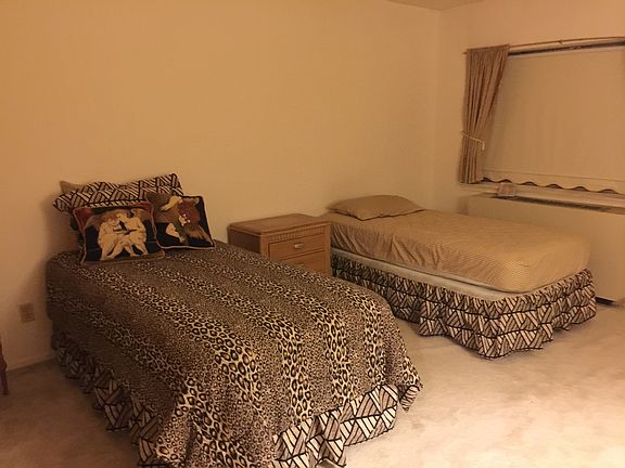Large Bedroom