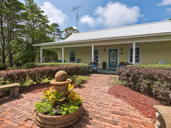 39 W Blue Coral Dr, Santa Rosa Beach, FL 32459