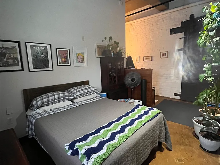 415 Oliver Hill Way #2I — Photo 1