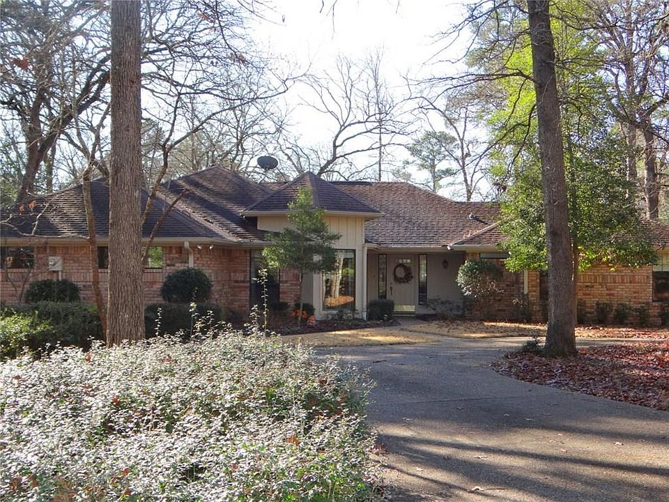 226 Peaceful Woods Trl, Holly Lake Ranch, TX 75765 Zillow