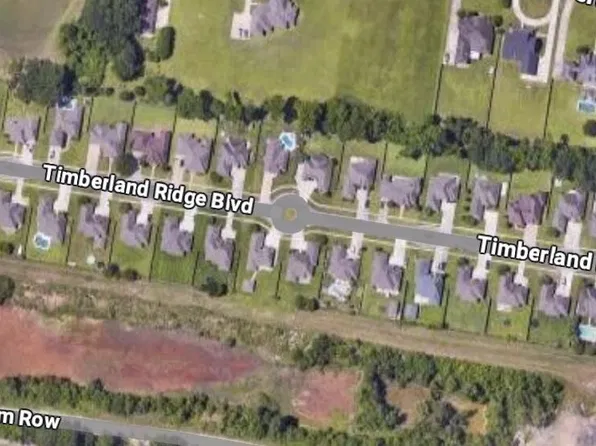 101 Timberland Ridge Blvd, Lafayette, LA 70507