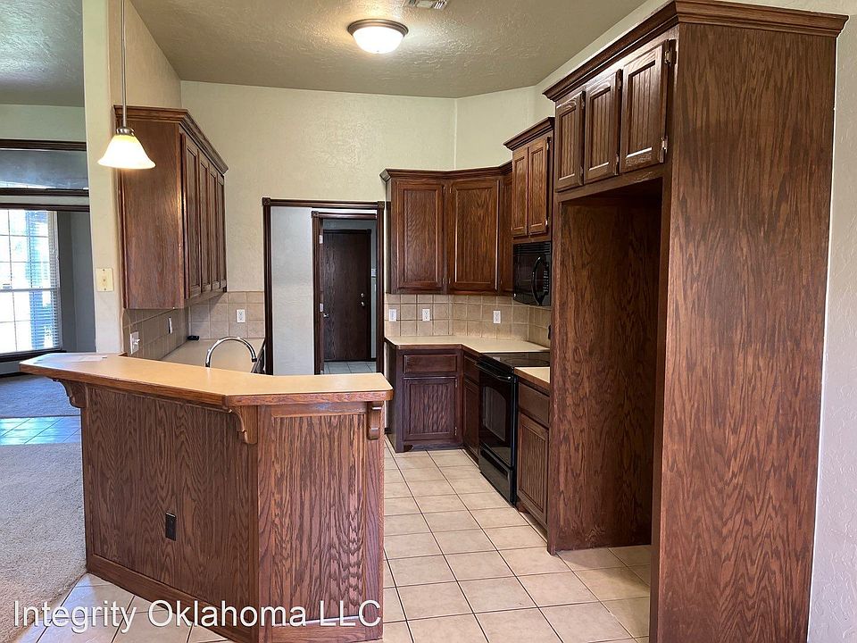 1st image of 4709 Millstone Dr