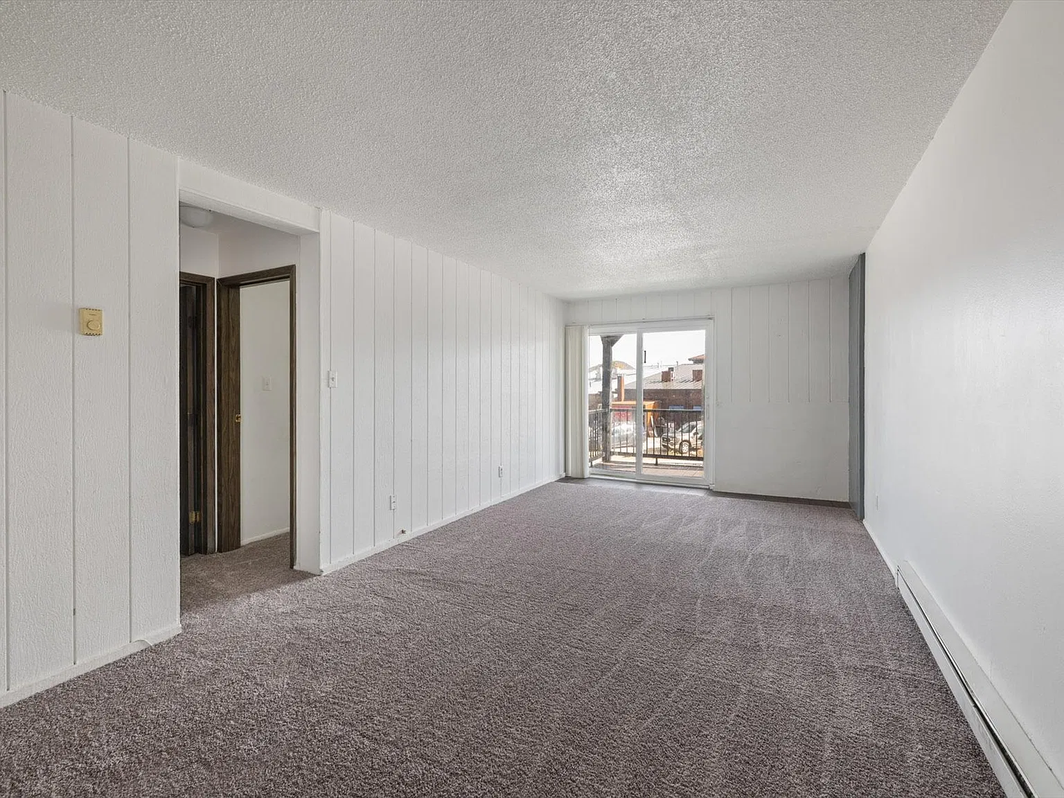 2 bed, 670 sqft, $2,295 — Photo 2