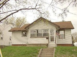 1st image of 3936 2nd Ave