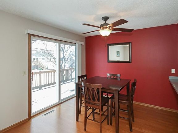 Laminate Dining and Kitchen floors!
