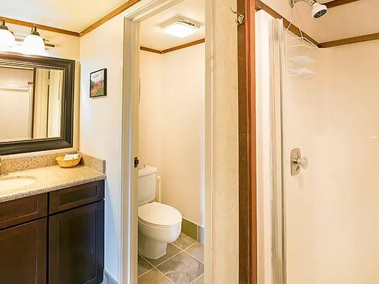 333 S Davis St #413 — Photo 3