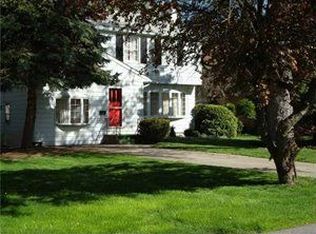 310 N 4th St, Lewiston, NY 14092