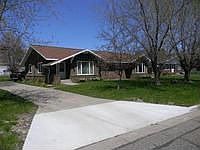 1st image of 457 Emmerich Dr